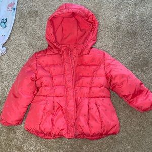 This coat was only worn a little this winter by my daughter it’s very warm.